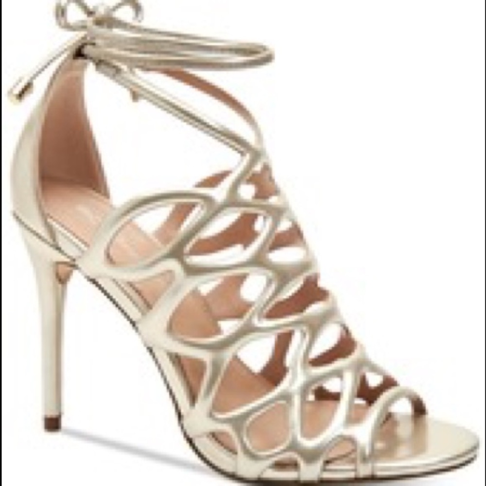 NWT! BCBGeneration heels